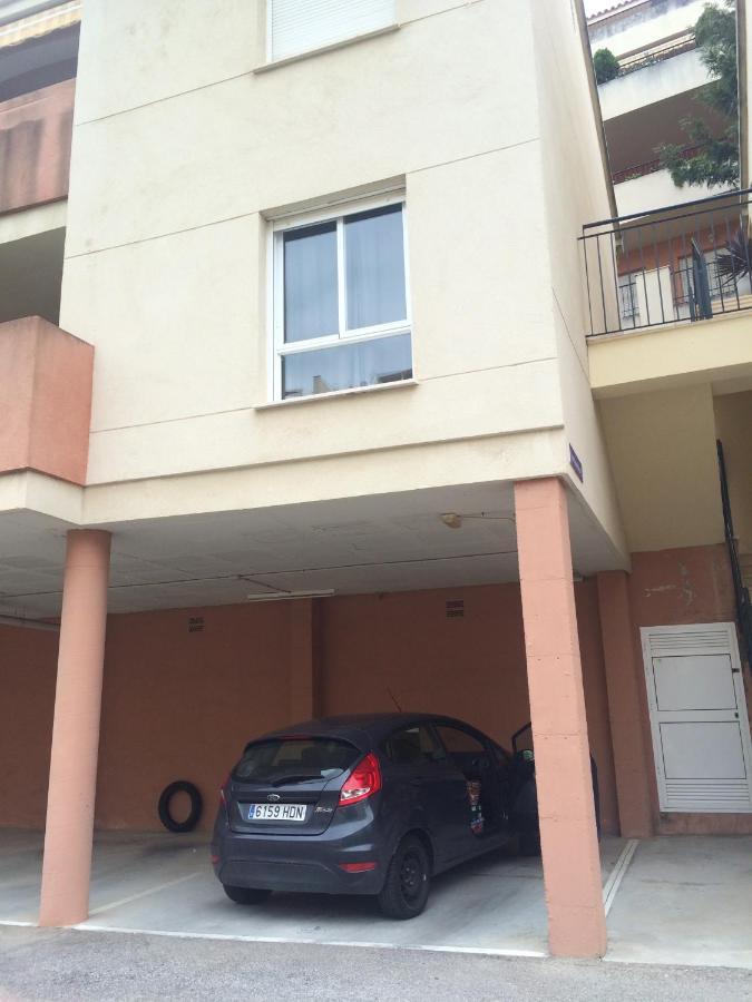 Piso En Zona Tranquila De - Torrequebrada Golf Apartment Беналмадена Екстериор снимка