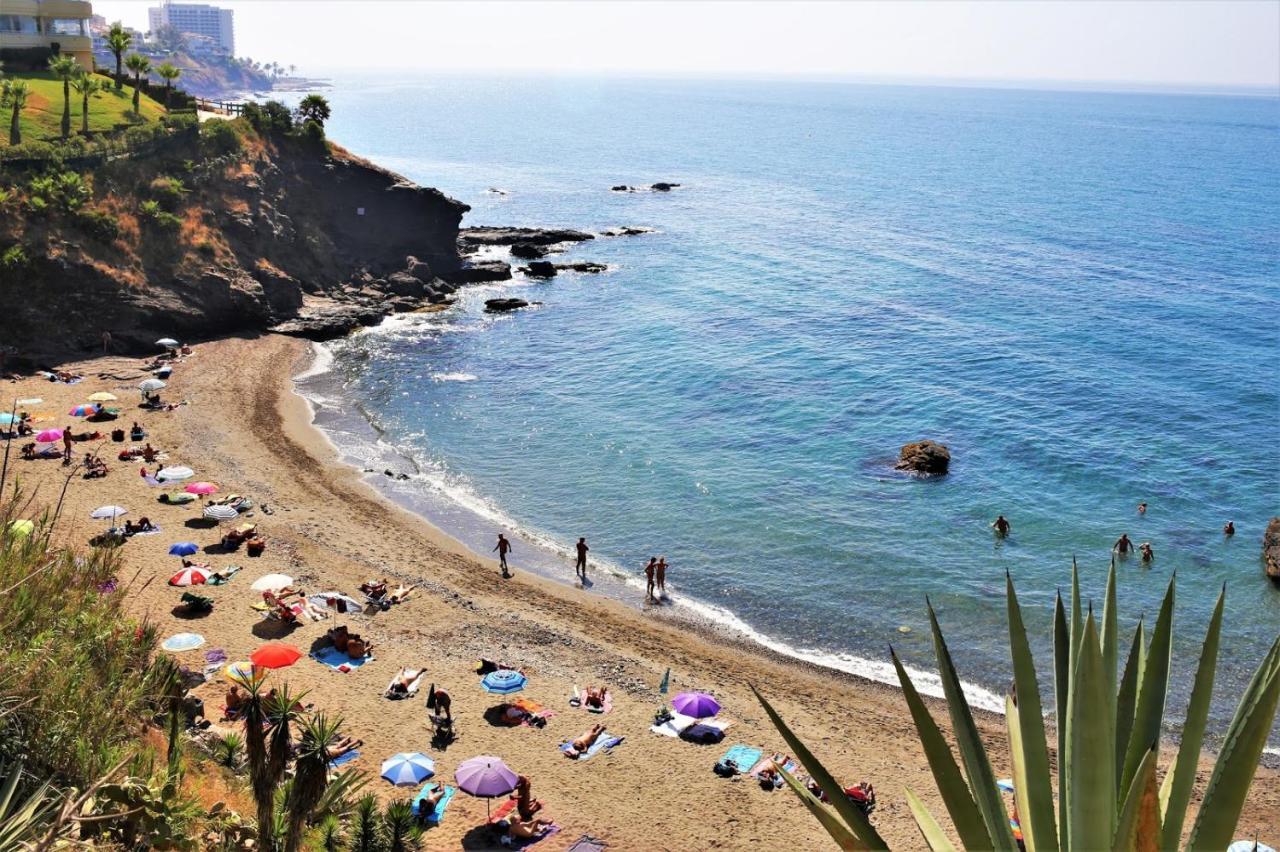 Piso En Zona Tranquila De - Torrequebrada Golf Apartment Беналмадена Екстериор снимка