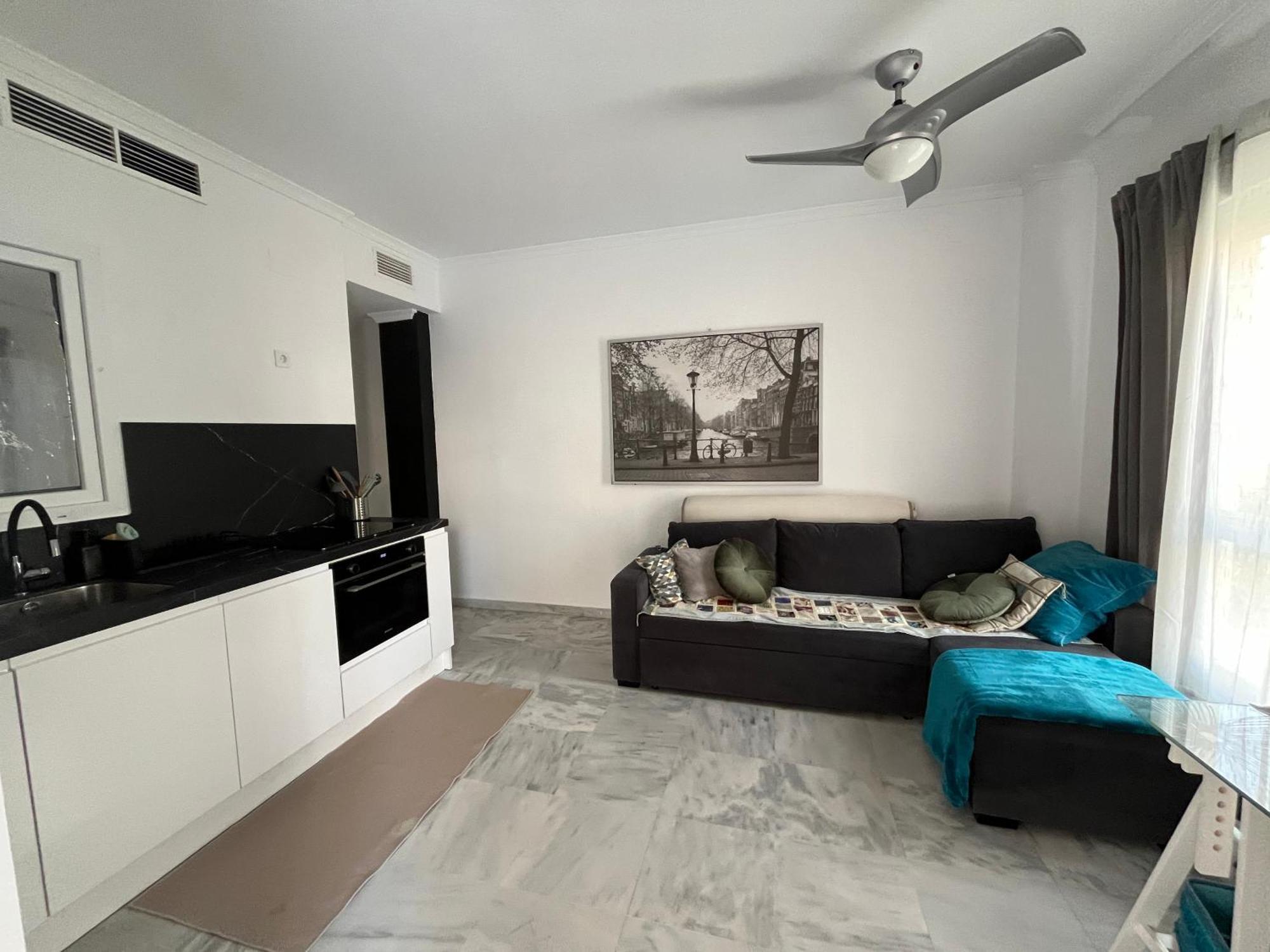Piso En Zona Tranquila De - Torrequebrada Golf Apartment Беналмадена Екстериор снимка
